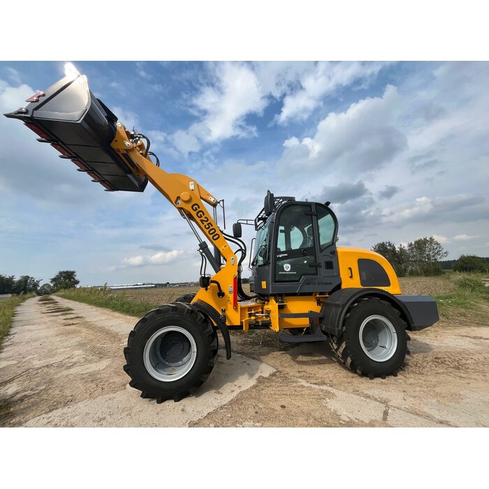 Gunter GG2500 Lader / Schaufel / Lader