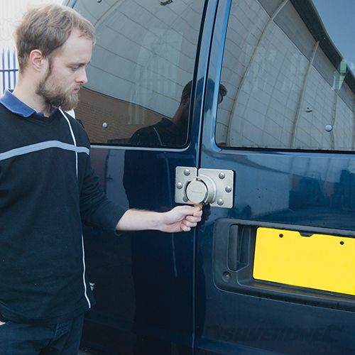 'Heavy-Duty' bestelbus slot