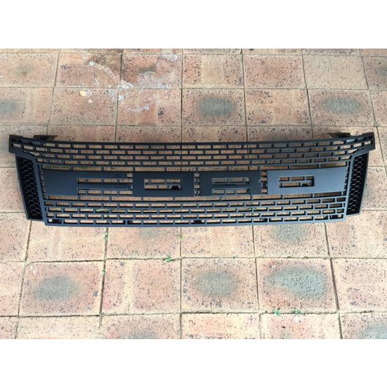 Kut Snake  "Raptor" look-a-like grille Ford Ranger series 1 (2011-2014)