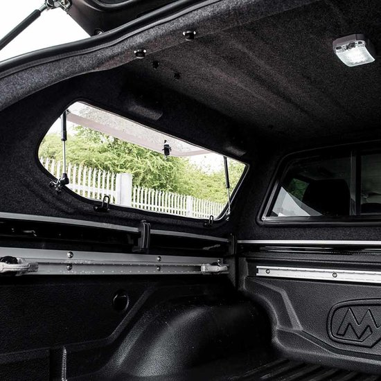 S-Series “Glazed” Hardtop Nissan NP300 (D23 Navara Navara) (2016 en nieuwer)