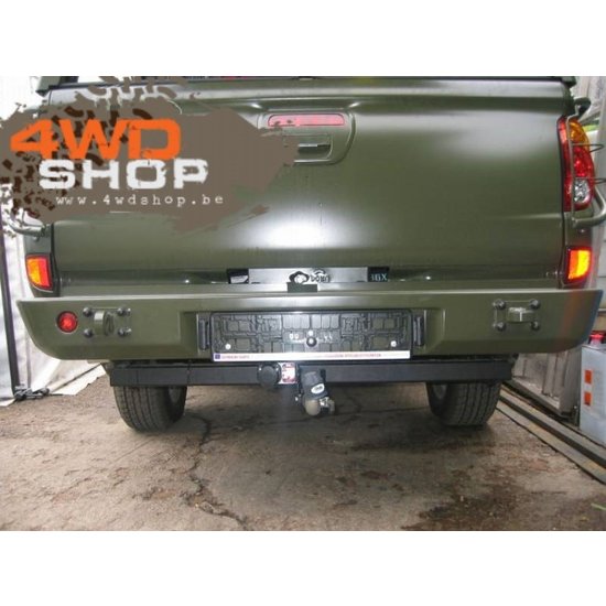 F-4X4 ACHTERBUMPER MITSUBISHI L200 IV 10-15