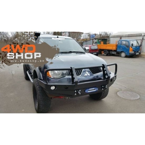 Front bumper without bullbar Nissan Navara D40 05-10 