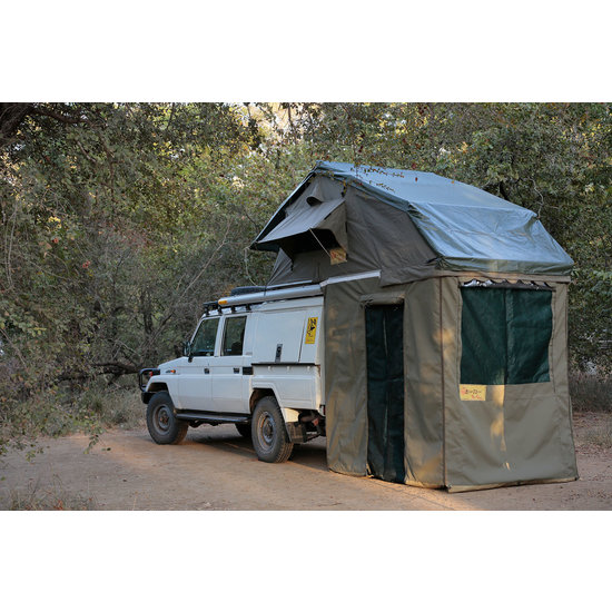 Eezi Awn T-TOP XKLUSIVE EEZI-AWN FAMILY ROOFTOP TENT