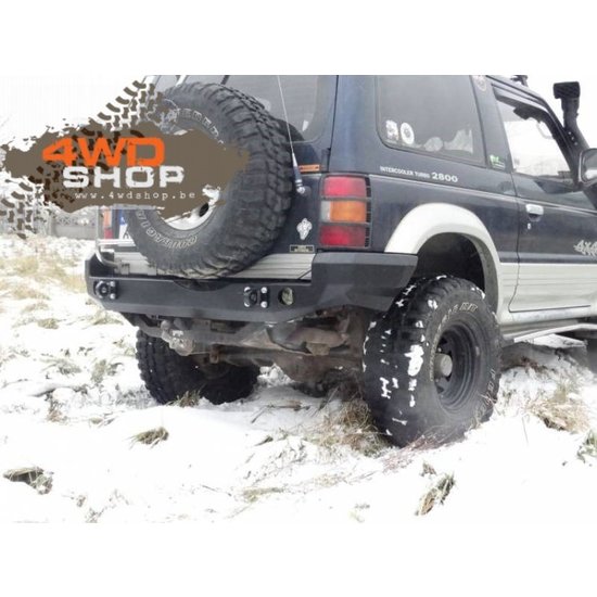F-4X4 ACHTERBUMPER MITSUBISHI PAJERO II 91-99