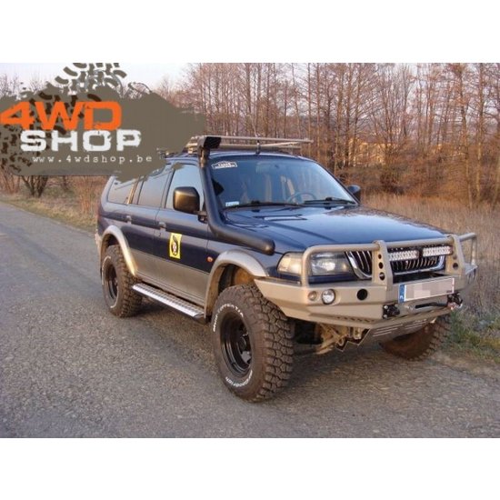 F-4X4 VOORBUMPER / WINCHBUMPER MET MITSUBISHI PAJERO SPORT 96-00