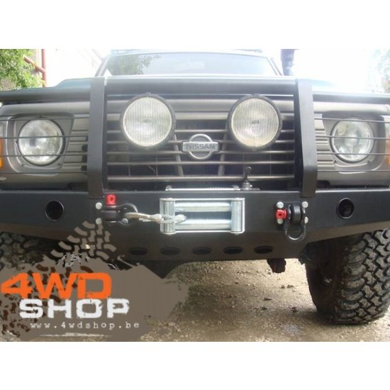 F-4X4 VOORBUMPER / WINCHBUMPER NISSAN PATROL Y60