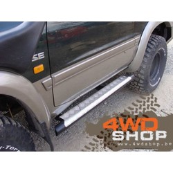 TREEPLANKEN / ROCKSLIDERS NISSAN PATROL Y61