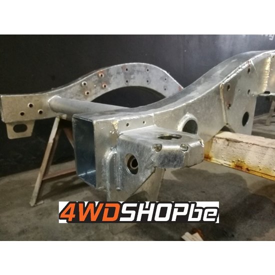 4WD SHOP Compleet gegalvaniseerd chassis / frame Nissan Patrol Y60 / Y61