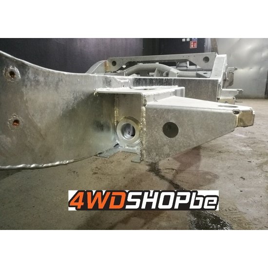 4WD SHOP Compleet gegalvaniseerd chassis / frame Nissan Patrol Y60 / Y61