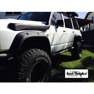 FENDER FLARES FOR NISSAN PATROL Y60 – 100MM WIDE