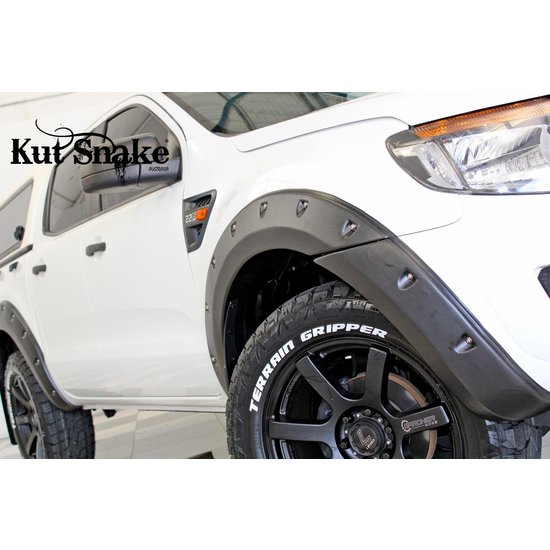 Kut Snake  FENDER FLARES FOR FORD RANGER PX1 – 40 MM WIDE