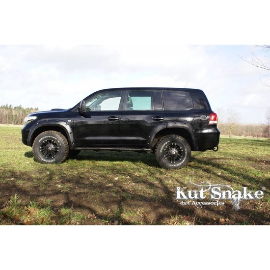 Kut Snake  FENDER FLARES FOR TOYOTA LAND CRUISER TOYOTA LAND CRUISER 200 – 50 MM WIDE