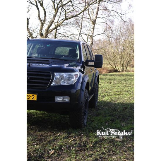 Kut Snake  FENDER FLARES FOR TOYOTA LAND CRUISER TOYOTA LAND CRUISER 200 – 50 MM WIDE