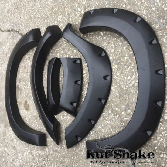 Kut Snake  FENDER FLARES FOR TOYOTA HI-LUX 2004-2011 MONSTER (PRE FACE-LIFT) – 95 MM WIDE