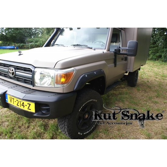 Kut Snake  SPATBORDVERBREDERS VOOR TOYOTA LAND CRUISER 79 – 50 MM BREED