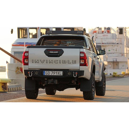 More4x4 Stalen achterbumper Toyota Hilux REVO - MorE 4x4