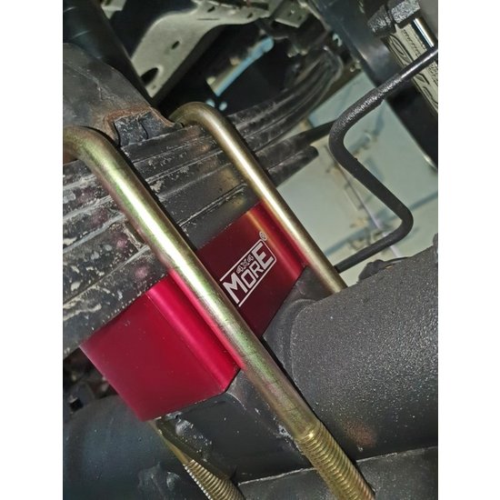 More4x4 Vering Lift 2" Toyota Hilux Revo 15+ -