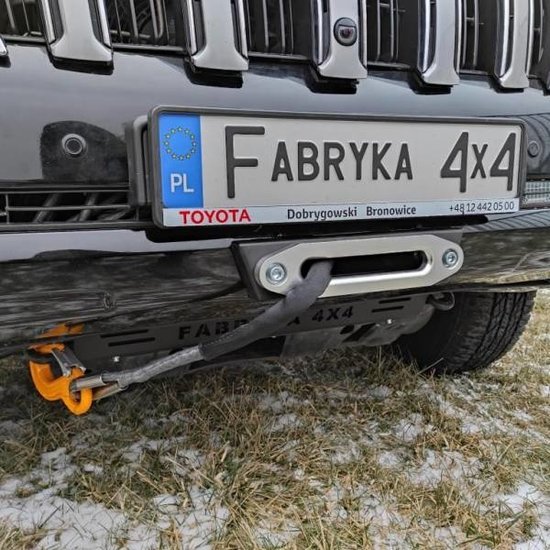 F-4X4 LIERPLAAT / WINCHPLATE LAND CRUISER 150