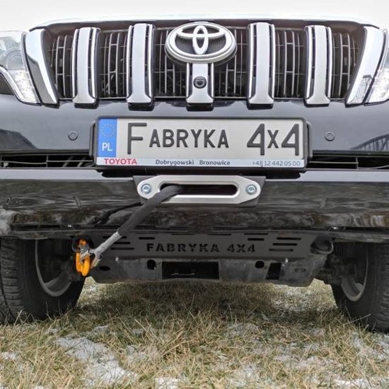 F-4X4 LIERPLAAT / WINCHPLATE LAND CRUISER 150