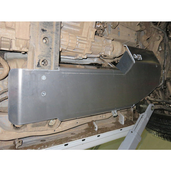 4WD SHOP BRANDSTOFTANK EN AANDRIJFAS BESCHERMING VOOR MITSUBISHI PAJERO SERIE V60 (3 DEUREN)