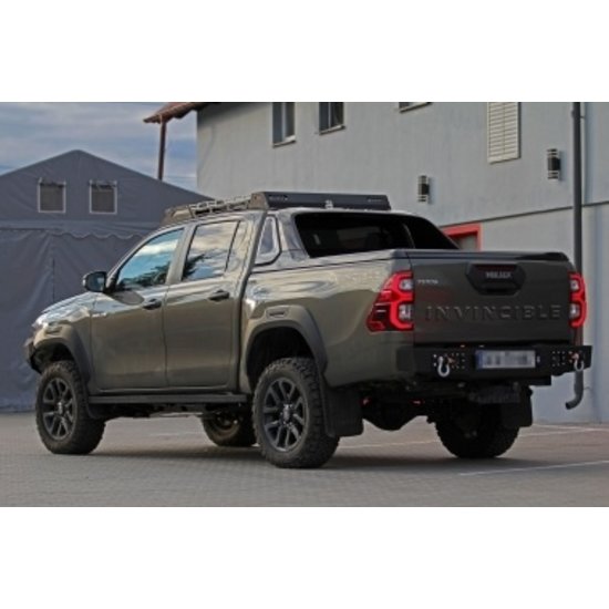 MorE 4x4 Rocksliders / treeplanken Toyota Hilux REVO  MorE 4x4