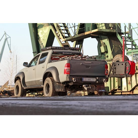 More4x4 Reservewiel houder + accessoires  More 4x4 achterbumpers voor pick-up's draaibaar