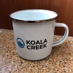 KOALA CREEK ® emaille mok 370 ml.