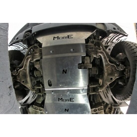 More4x4 Nissan Navara D23 / NP300 14+ off-road beschermplaten