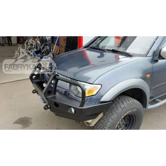 F-4X4 VOORBUMPER / WINCHBUMPER ZONDER BULLBAR MITSUBISHI L200 IV 05-10