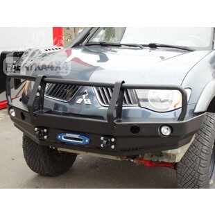 VOORBUMPER / WINCHBUMPER ZONDER BULLBAR MITSUBISHI L200 IV 05-10