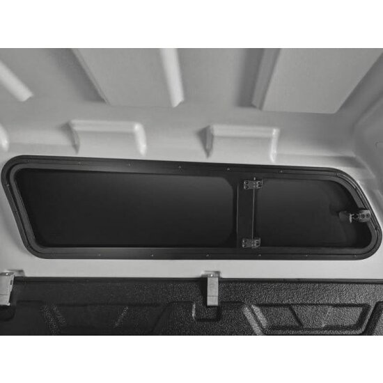 Hardtop Aeroklas Stylish for Toyota Hilux DC (16-) in color -pop-up side windows -roof rails in option