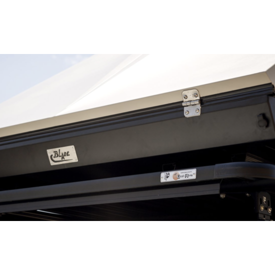 Eezi Awn Eezi Awn Blade daktent