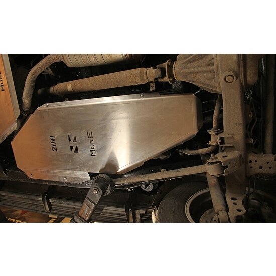 Aluminium chassis en brandstoftankdeksel - Toyota Land Cruiser J200
