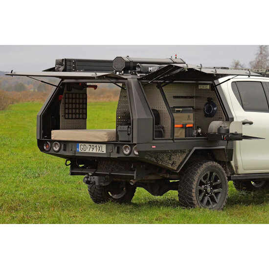 Toyota Hilux Revo touring carrosserie - laadbak vervangen Meer 4x4 - met uitrusting