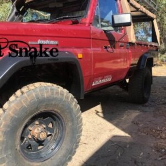 Kut Snake  Fender Flares for Toyota Land Cruiser 75/79 series single cab pre-2007-50 mm wide