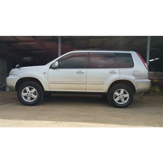 Pedders Suspension Pedders 1.75 Inch Suspension Lift Kit. Nissan X-Trail, T30, Diesel Models