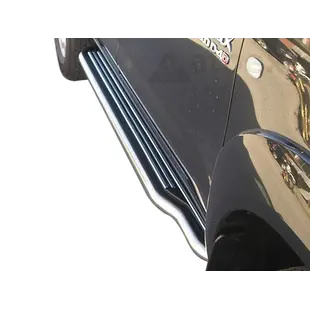 Misutonida Side Step - 1 pair, with plastic inlay plate - Hilux D/C 2005-2015