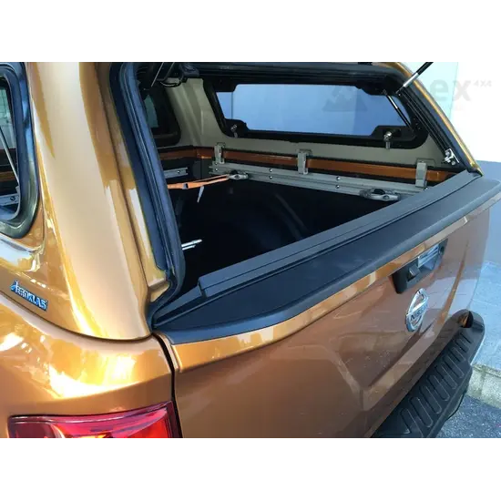 Aeroklas Aeroklas Stylish hardtop - pop-up side window - painted - Nissan/Renault D/C 2015-