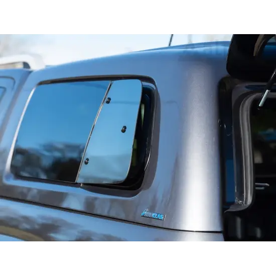 Aeroklas Aeroklas Stylish hardtop - right pop-up, left pop-out side window - painted - Amarok D/C 2023-