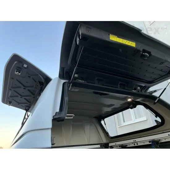 Aeroklas Aeroklas Work hardtop - pop-up side door - painted - Ford D/C 2023-