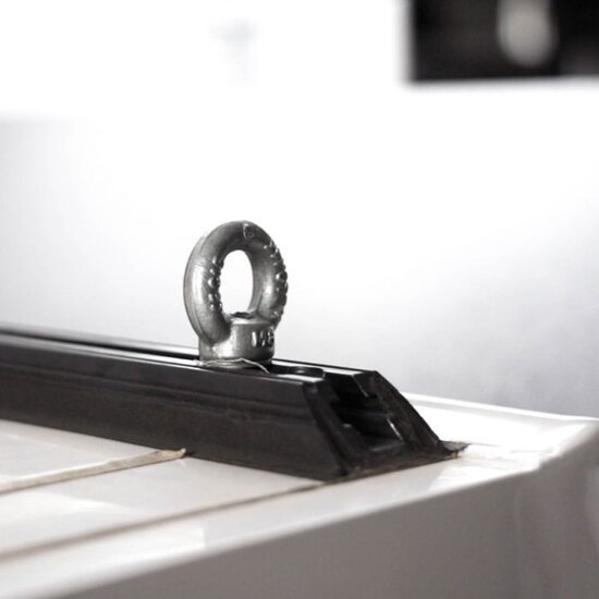 Bushtech Bushtech Canopy Toyota Hi Lux (2016 - heden) - Zwart