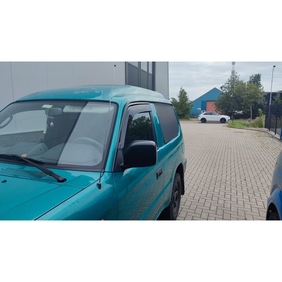 WeatherShields Wind deflectors for Toyota Land Cruiser