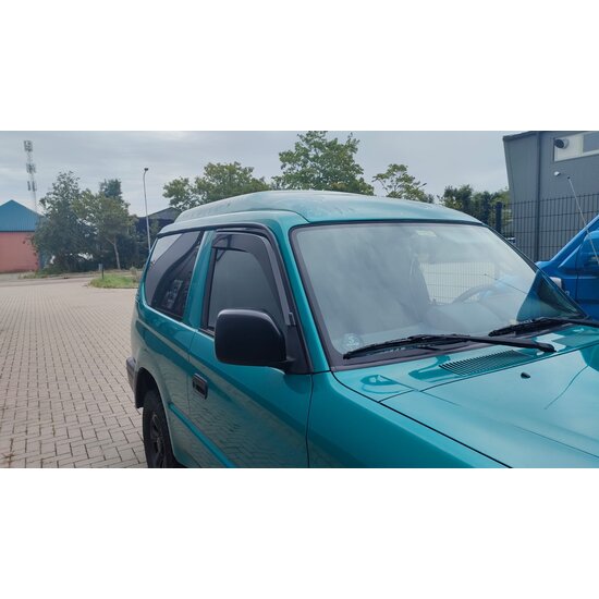 WeatherShields Wind deflectors for Toyota Land Cruiser