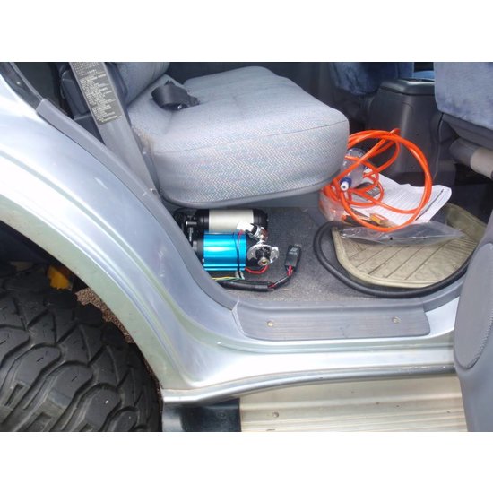 ARB Compressor Medium (12 volt)