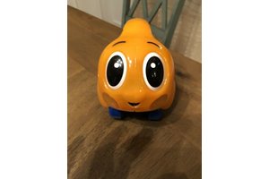 MGA Entertainment Push 'n Glow Fish Oranje