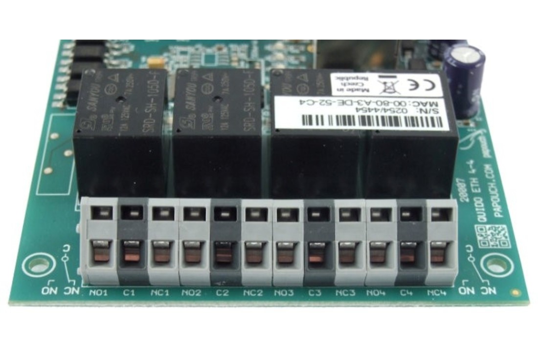 QUIDO_ETH_4/4 with 4 inputs, 4 outputs and thermometer