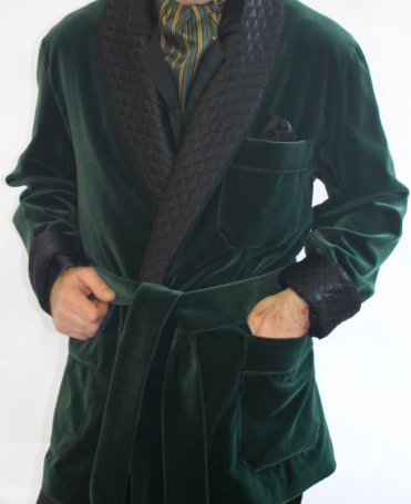 Piet Nollet Short dressing gown (Short jacket): in cotton velvet with contrasting 100% satin silk quilted lining and belt.