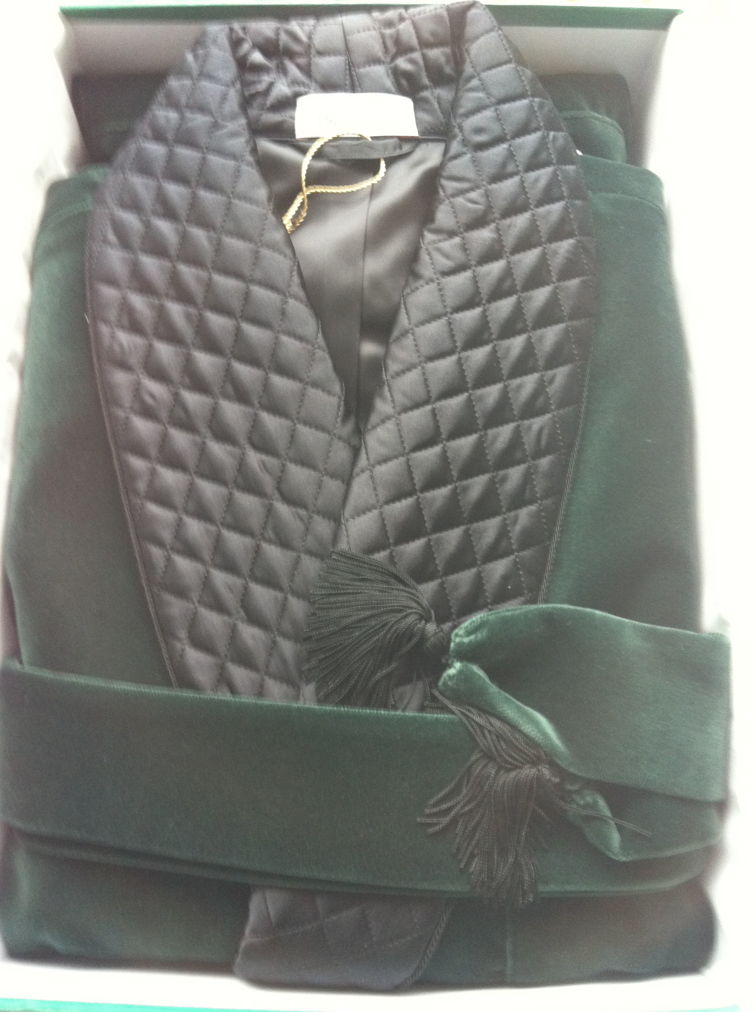 Piet Nollet Kort kamerjasje :  ( Kort jasje    van katoen velours  met  100% satijnen zijden  voering