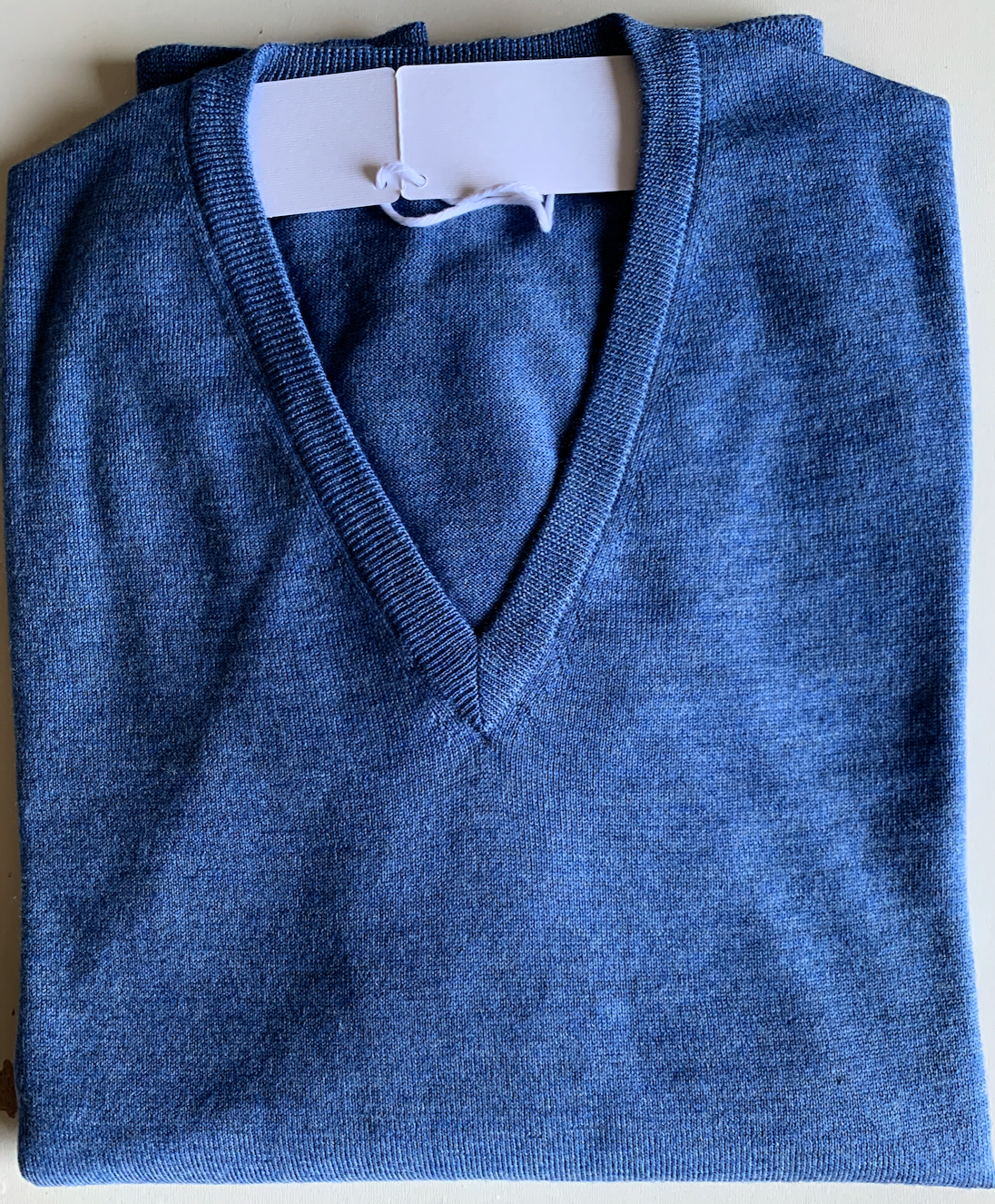 Piet Nollet Pullover , / V - model / 100 % Extra fine wool merino's