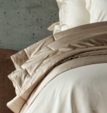 Celso de Lemos Couvre-lit SECRET Doudou : Satin -100% Coton égyptien de Gizeh, fil extra long / 520 g/m2
